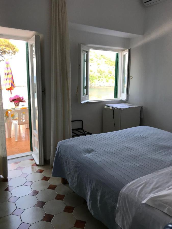 Hotel Villa Antonio Ischia Exterior photo