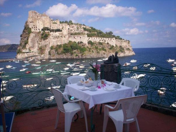 Hotel Villa Antonio Ischia Exterior photo